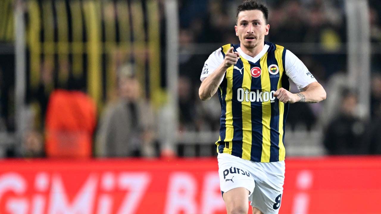 Fenerbahçe'nin Ankaragücü maçı ilk 11'i belli oldu! İsmail Kartal'dan Dusan Tadic kararı: Başka şansı yok... 8