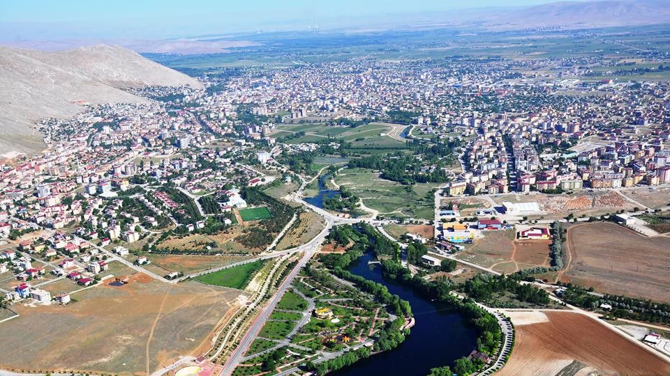 Türkiye'de 'il olma' kriterlerine uyan 25 ilçe açıklandı! Bazı illerden daha büyükler... 3