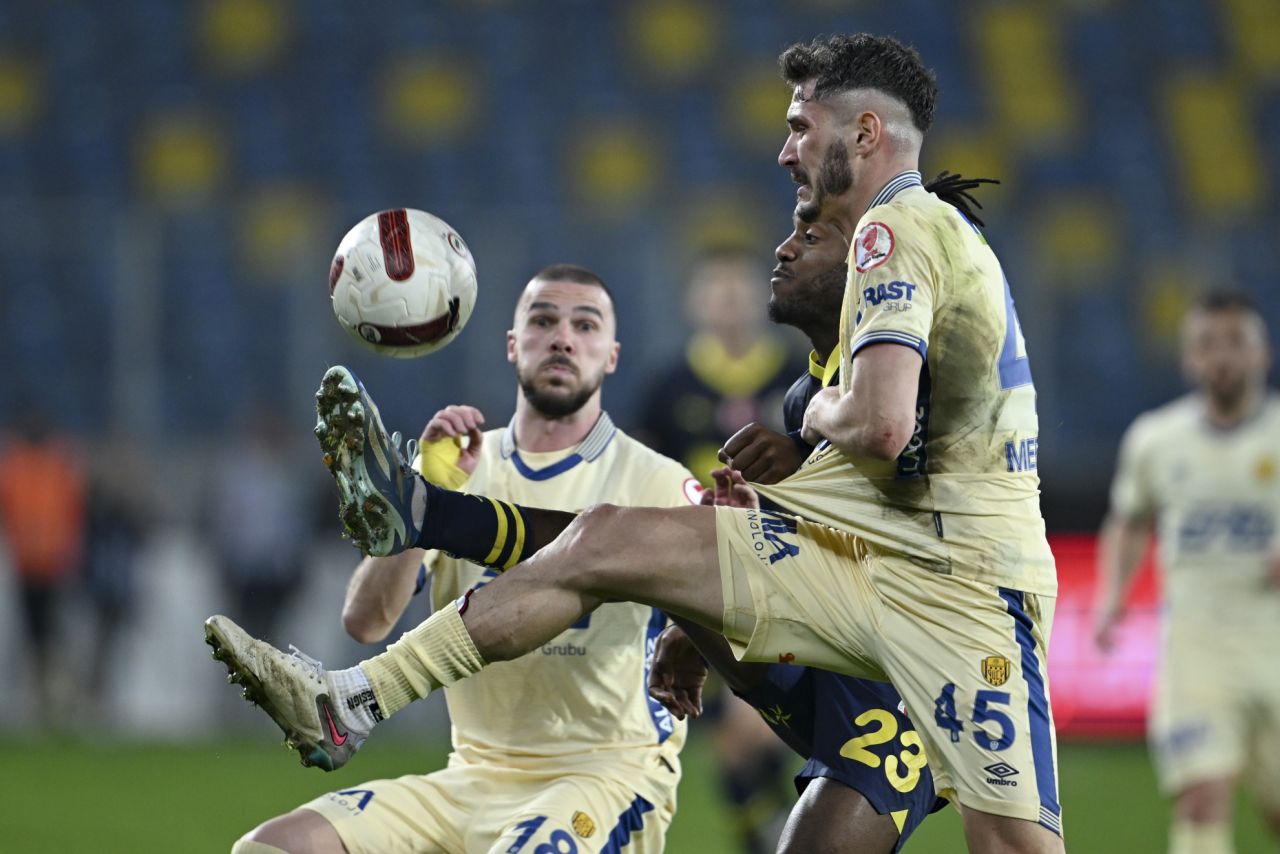 "İsmail Kartal 'Gel beni ye' dedi" 7