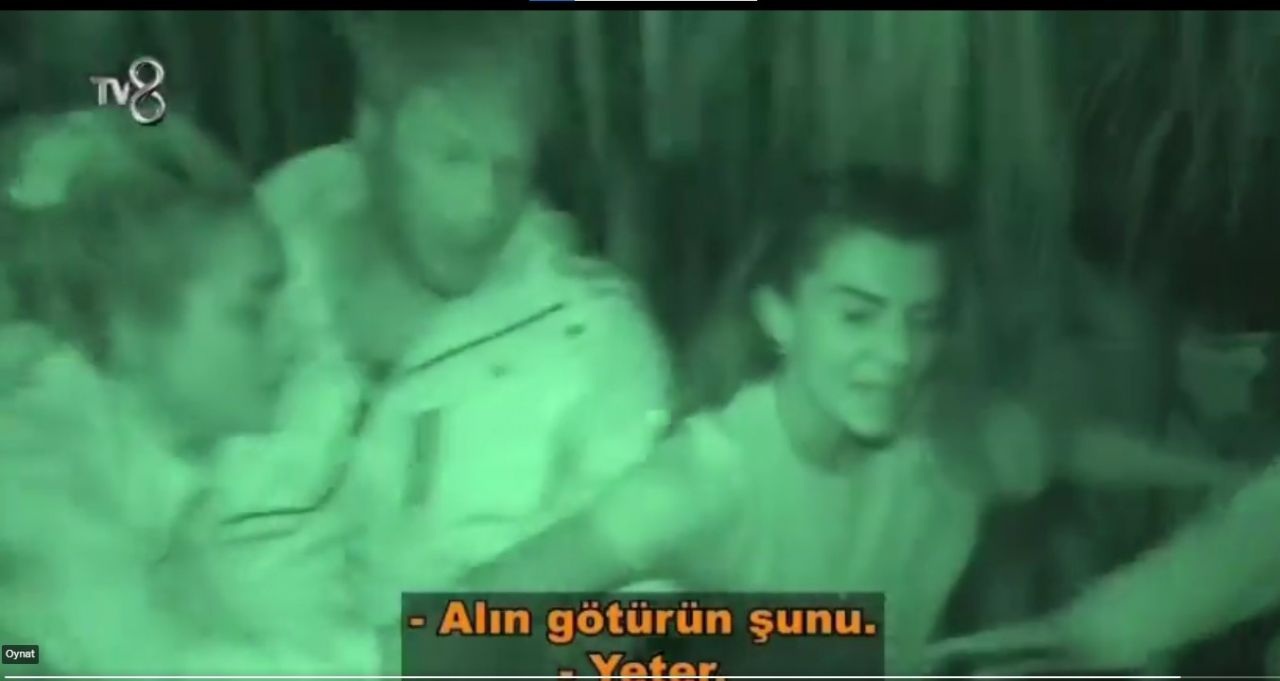 Survivor All Star'da Sema'nın tekme attığı Pınar'ın eşi ve kardeşinden zehir zemberek sözler 7