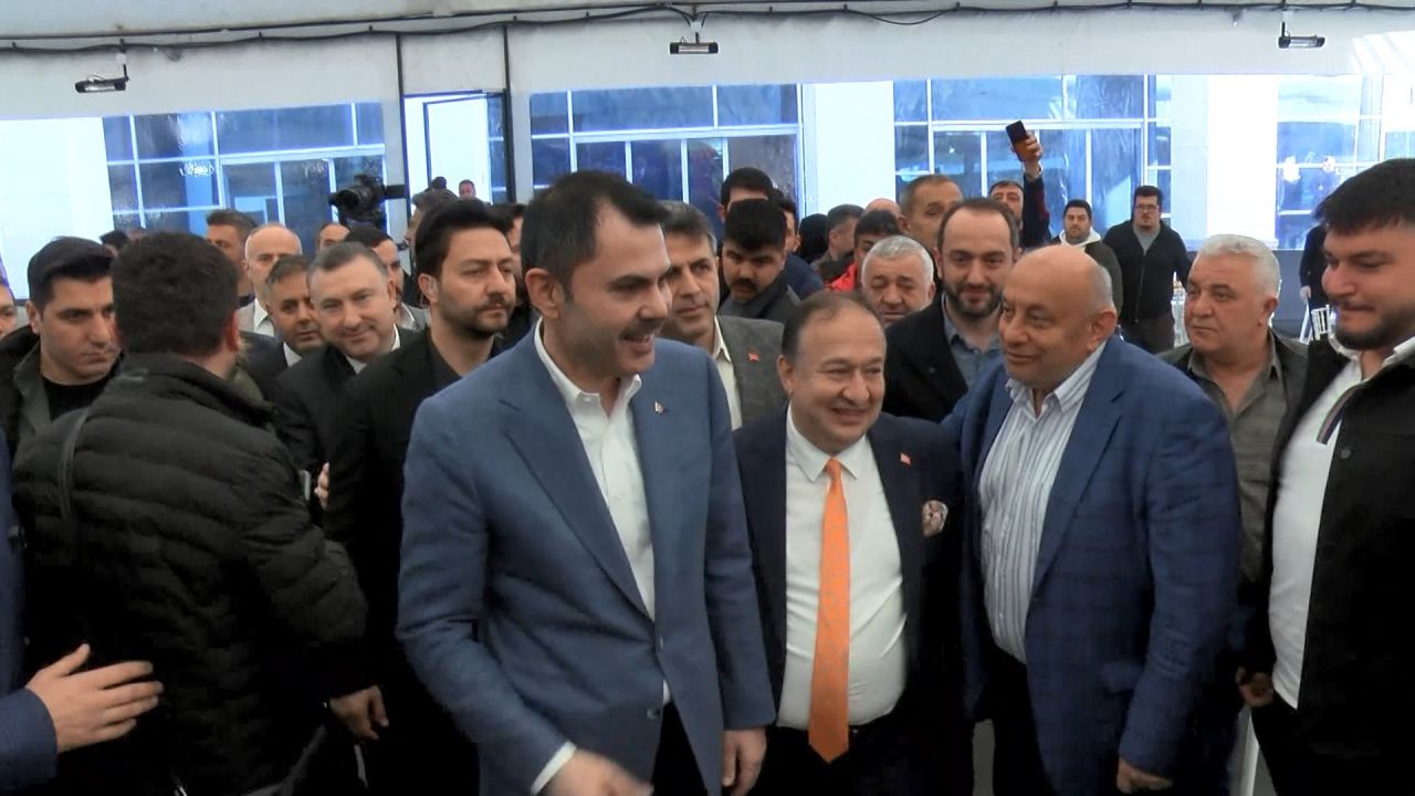 Murat Kurum'dan kentsel dönüşüm sözü: 1 Nisan'da şantiyede olacağız 1