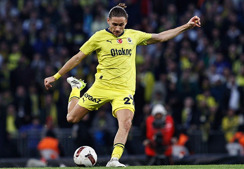 Ali Koç turnayı gözünden vurdu! Fenerbahçe'ye 10 milyon euroluk piyango: Kimsenin aklında olmayan gelir yönetime can suyu olacak! İki oyuncu sezon sonu veda edecek 5