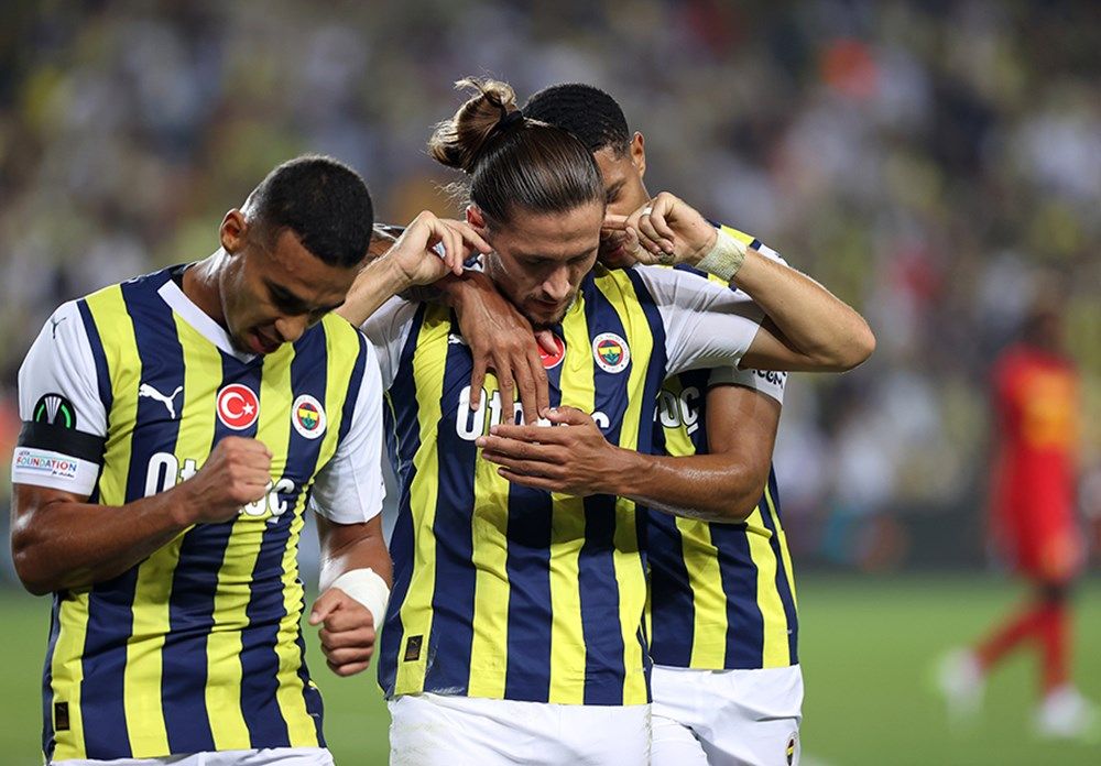 Ali Koç turnayı gözünden vurdu! Fenerbahçe'ye 10 milyon euroluk piyango: Kimsenin aklında olmayan gelir yönetime can suyu olacak! İki oyuncu sezon sonu veda edecek 7