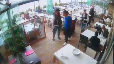 "Çirkinler" çetesine yönelik düzenlenen Mahzen-2 Operasyonu'nda Ece Ronay detayı 3