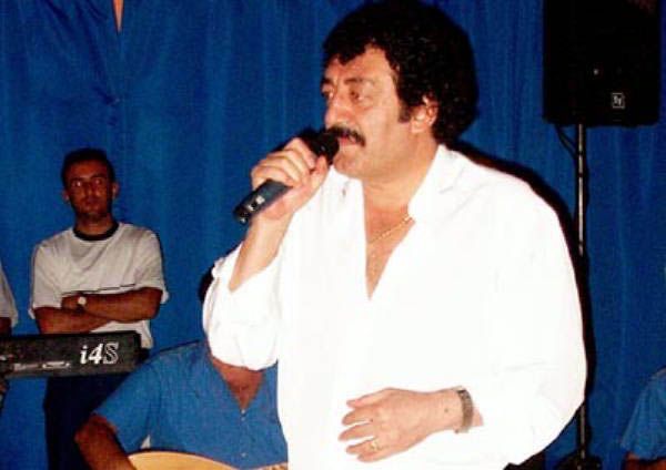 Müslüm Gürses'i bir de aranjöründen dinleyin! Müslüm Baba, ölümünün 11. yıl dönümünde özlemle anılıyor 6