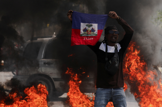 Haiti'de hapishaneye silahlı saldırı: 3 bin 600 mahkum firar etti, 12 mahkum öldü 4