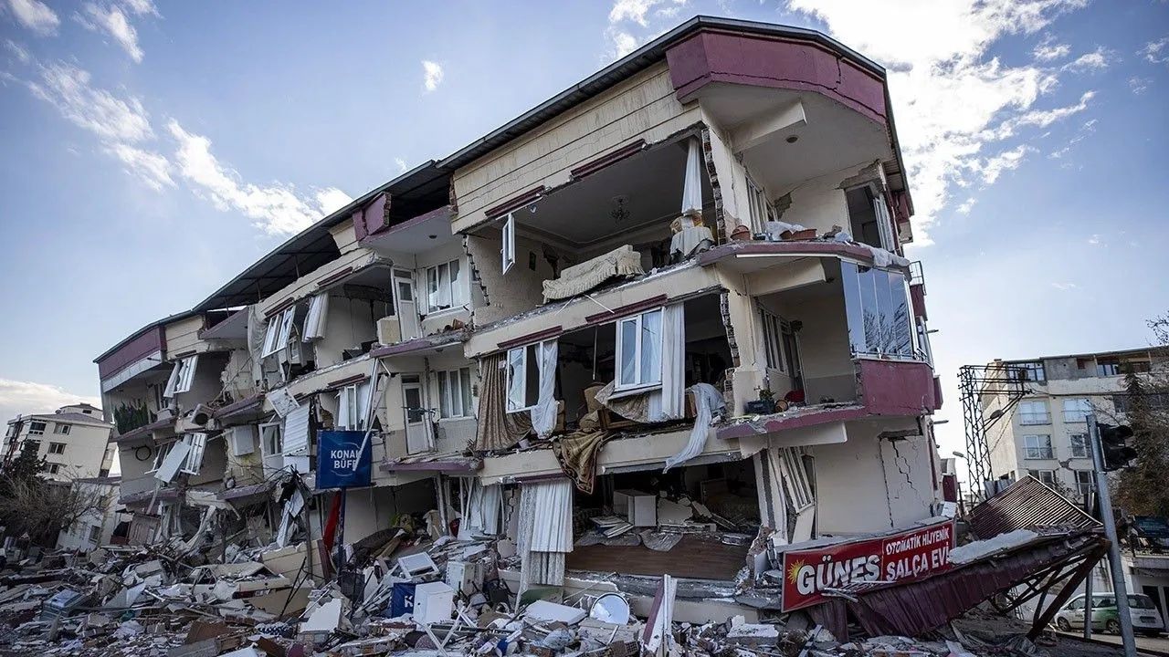 Bu illerde yarın deprem olabilir! Prof. Dr. Okan Tüysüz "24 il, 110 ilçe, 580 köy..." diyerek canlı yayında duyurdu... 3