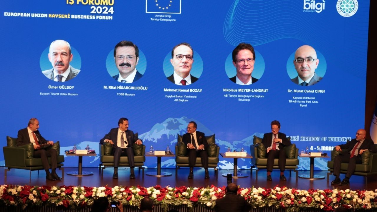 Büyükelçi Meyer-Landrut: 2023 itibarıyla Türkiye'ye önceki yıllara göre en yüksek sayıda Schengen vizesi verilmiş 7