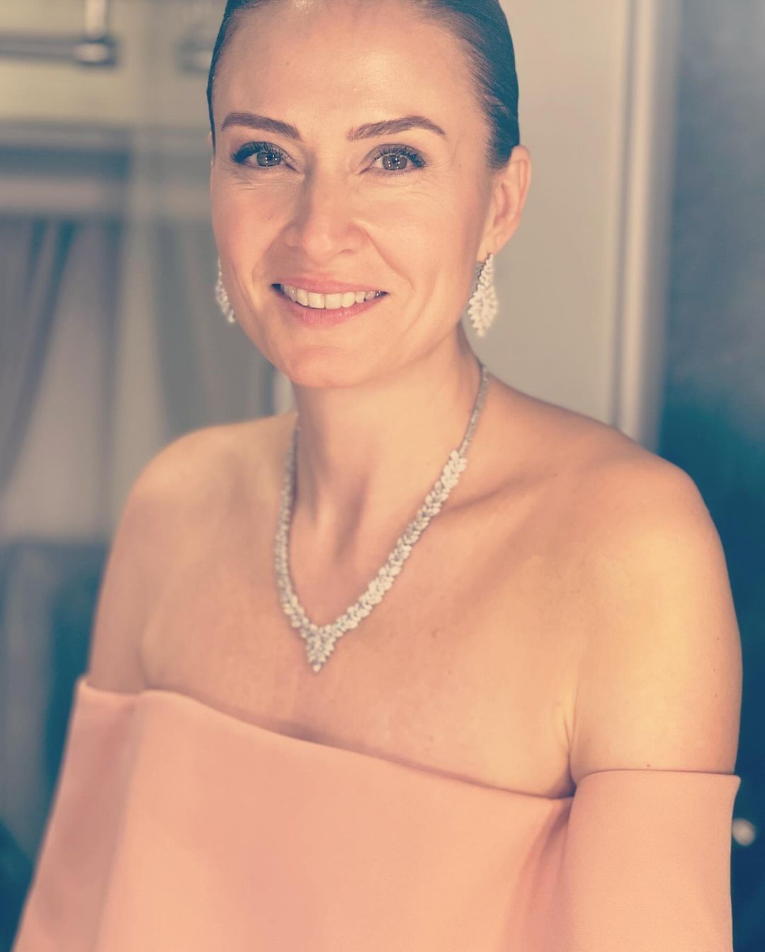 6 kilo veren Ceyda Düvenci'nin son pozlarına yorum yağdı! 10