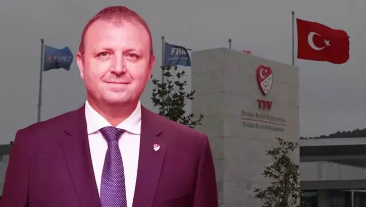 Sosyal medyayı ayağa kaldıran iddia: "6 VAR hakemi bir kulüp tarafından ambargolu! Fenerbahçe'ye penaltı verildiği için bir TFF yöneticisi Riva'da terör estiriyor! İstifa kararının arkasında bu var" 3