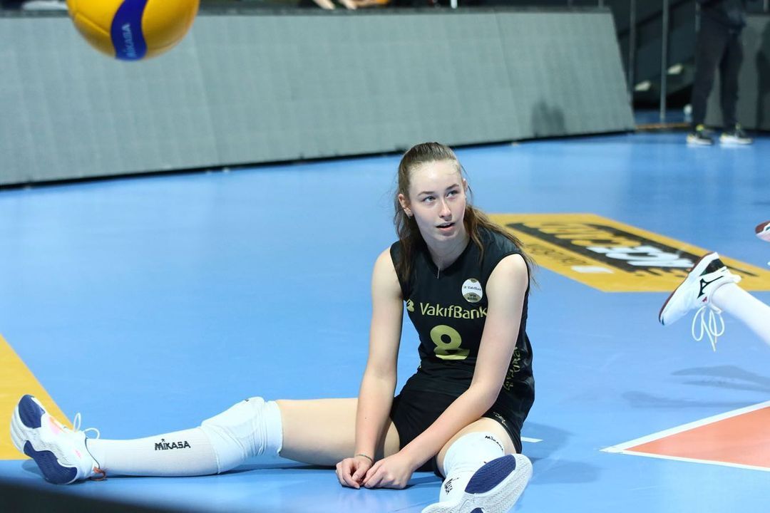 Fenerbahçe'ye yeni genç yetenek: Liza Safronova Sarı Melek oldu! Lakabı 'Yerli Fedorovtseva'... 9