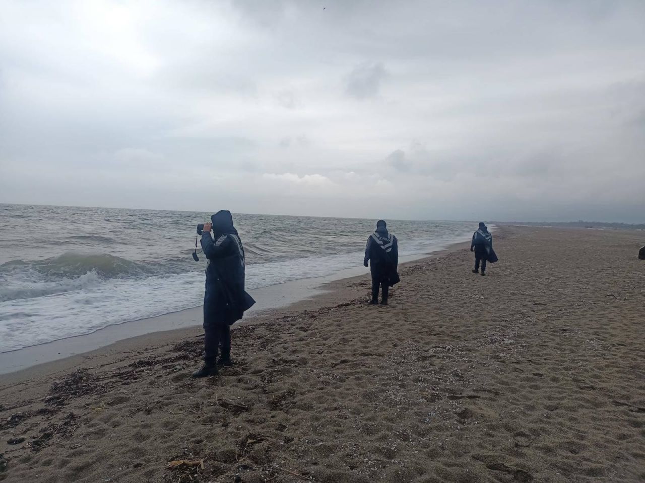 İmralı Adası açıklarında bulunan ceset, batan 'BATUHAN A' isimli geminin sahibine ait çıktı 4