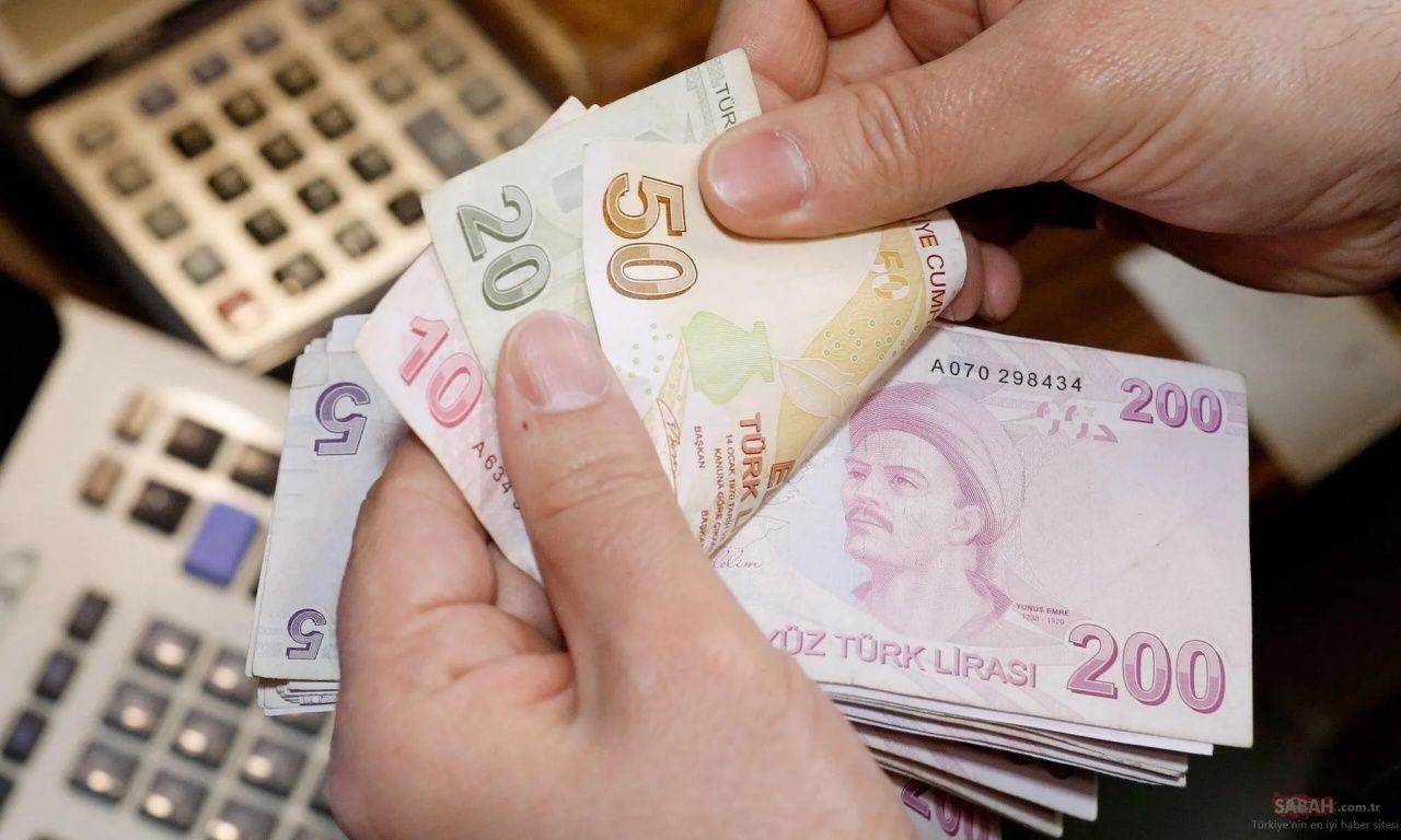 AYM'den milyonlarca memuru ilgilendiren karar! 2 milyon memurun maaşı düşecek 5