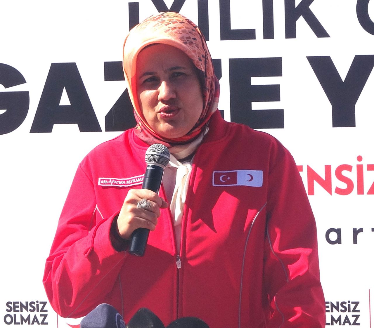 Türk Kızılay'ının en büyük yardım gemisi 'İyilik Gemisi' Gazze'ye uğurlandı! Yaklaşık 3 bin tonluk yardım malzemesini ulaştıracak... 3