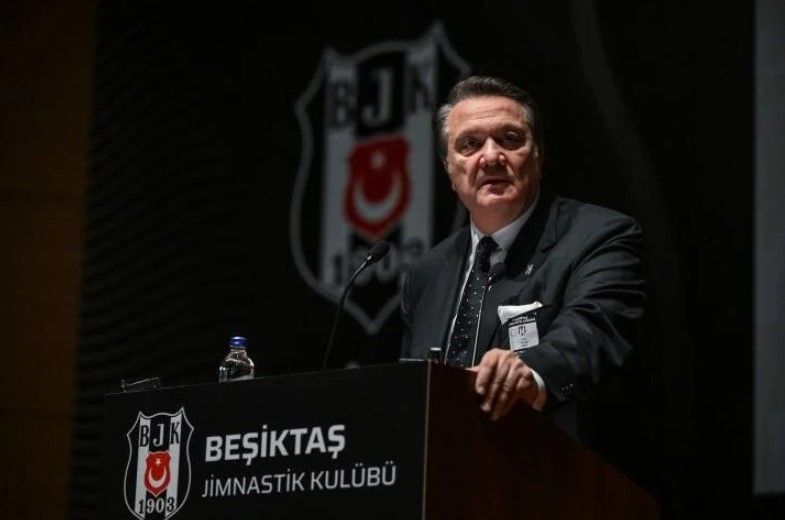 Hasan Arat'tan tarihe geçen konuşma: "Beşiktaş'a çökmüşler! Kulübü soymuşlar! Kimsenin bilmediği futbolculara milyonlar ödüyoruz... Açıklarken utanıyorum" 22