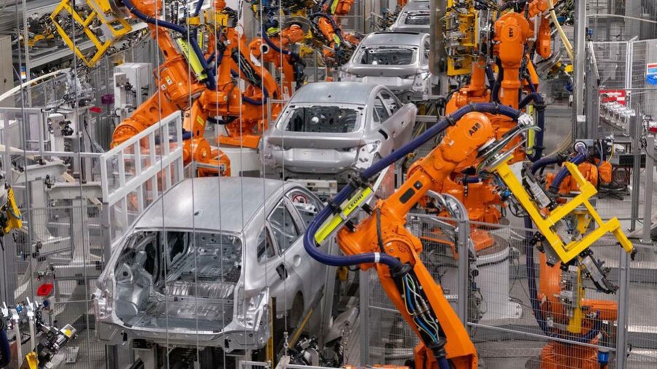 151 bin 14 adet üretildi! Otomobil üretimi geçen yıla göre yüzde 12 arttı 9
