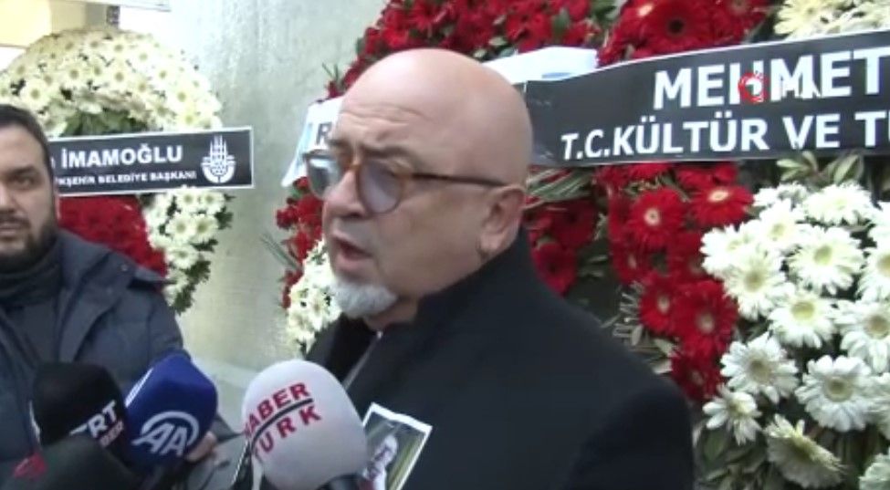 Yeşilçam'ın usta oyuncusu Kayhan Yıldızoğlu son yolculuğuna uğurlandı 6