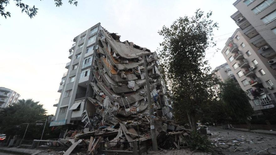 Prof. Dr. Naci Görür: “İzmir’de 7 büyüklüğünde bir deprem 1 milyon 800 bin ton dinamit patlamasına denk” 8