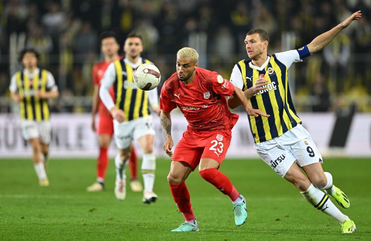 Efsane isimden Mert Hakan'a sert sözler: "Garibim Pendikspor'a ve Kadir Sağlam'a yaptıklarına Trabzon'da yeltenmesin. Başına iş alır" 18