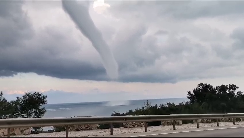 Antalya'da hortum! İşte o anlar... 1