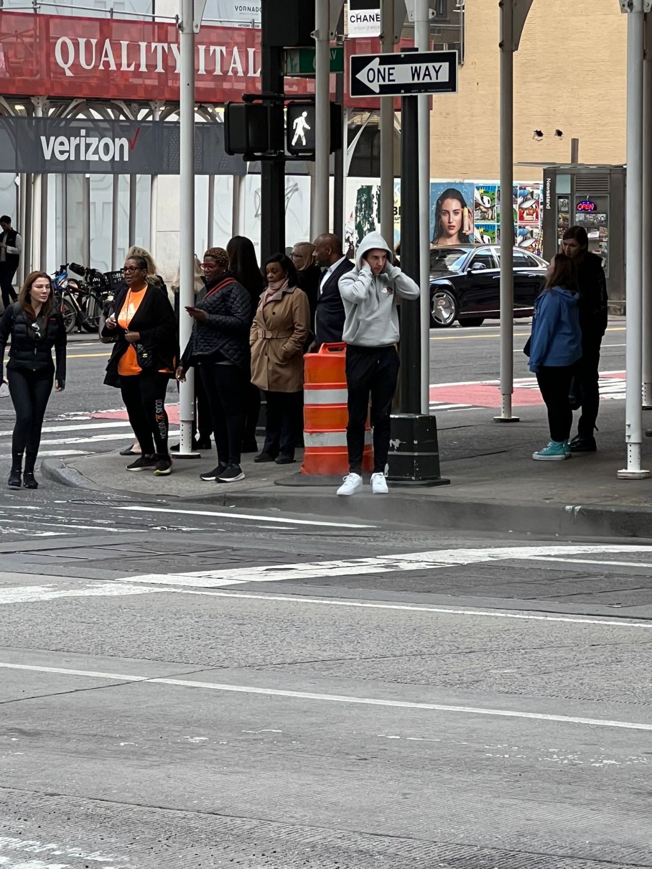 ABD'ye kaçan Eylem Tok ve oğlu New York'ta görüntülendi: Rahat tavırları dikkat çekti 5