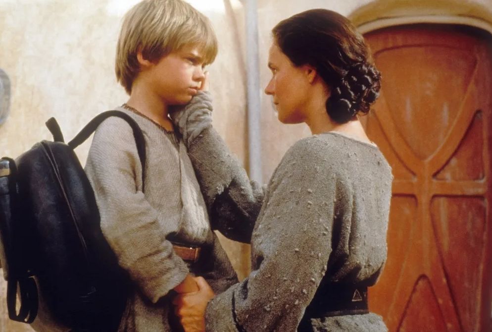 Star Wars'un çocuk yıldızı akıl hastanesine kaldırıldı: Anakin Skywalker'u canlandırmıştı... 8