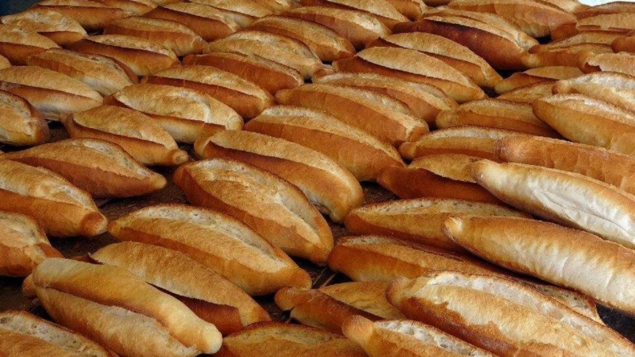 Ekmek fiyatlarının belirlenmesinde yeni dönem! Ticaret Bakanlığı onaylamadan zam yapılmayacak 3