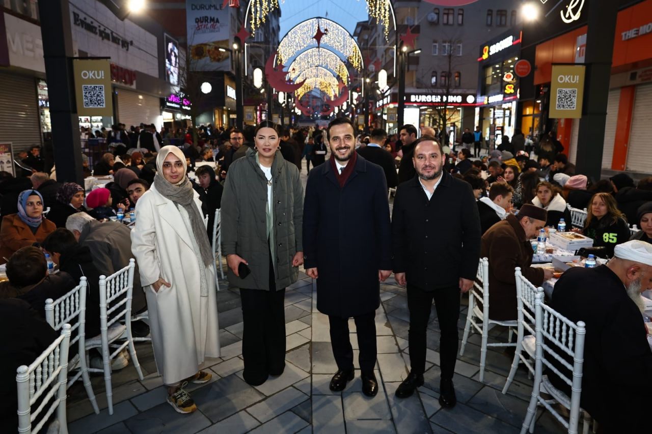 Bağcılar Belediyesi'nden Ramazan ayı boyunca sürecek etkinlikler için dev plato! 3