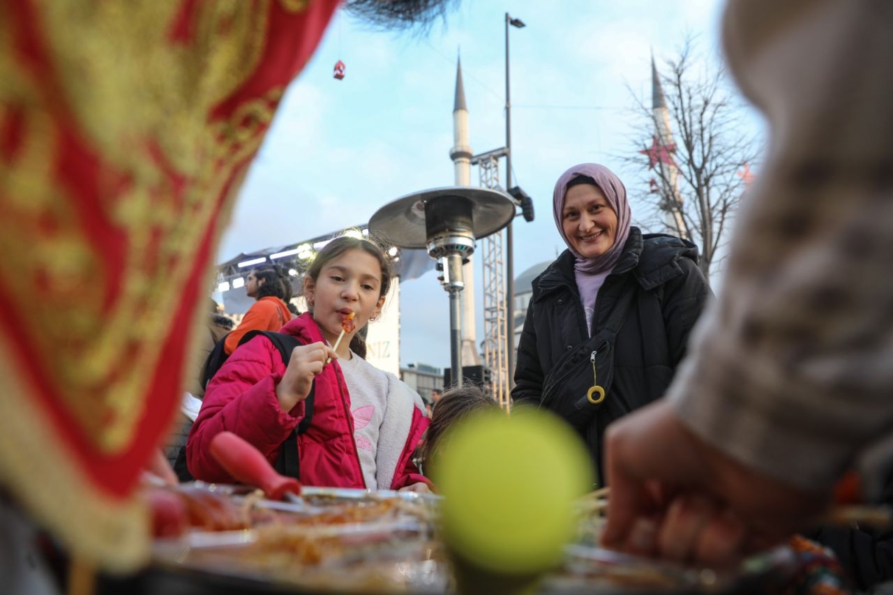 Bağcılar Belediyesi'nden Ramazan ayı boyunca sürecek etkinlikler için dev plato! 6