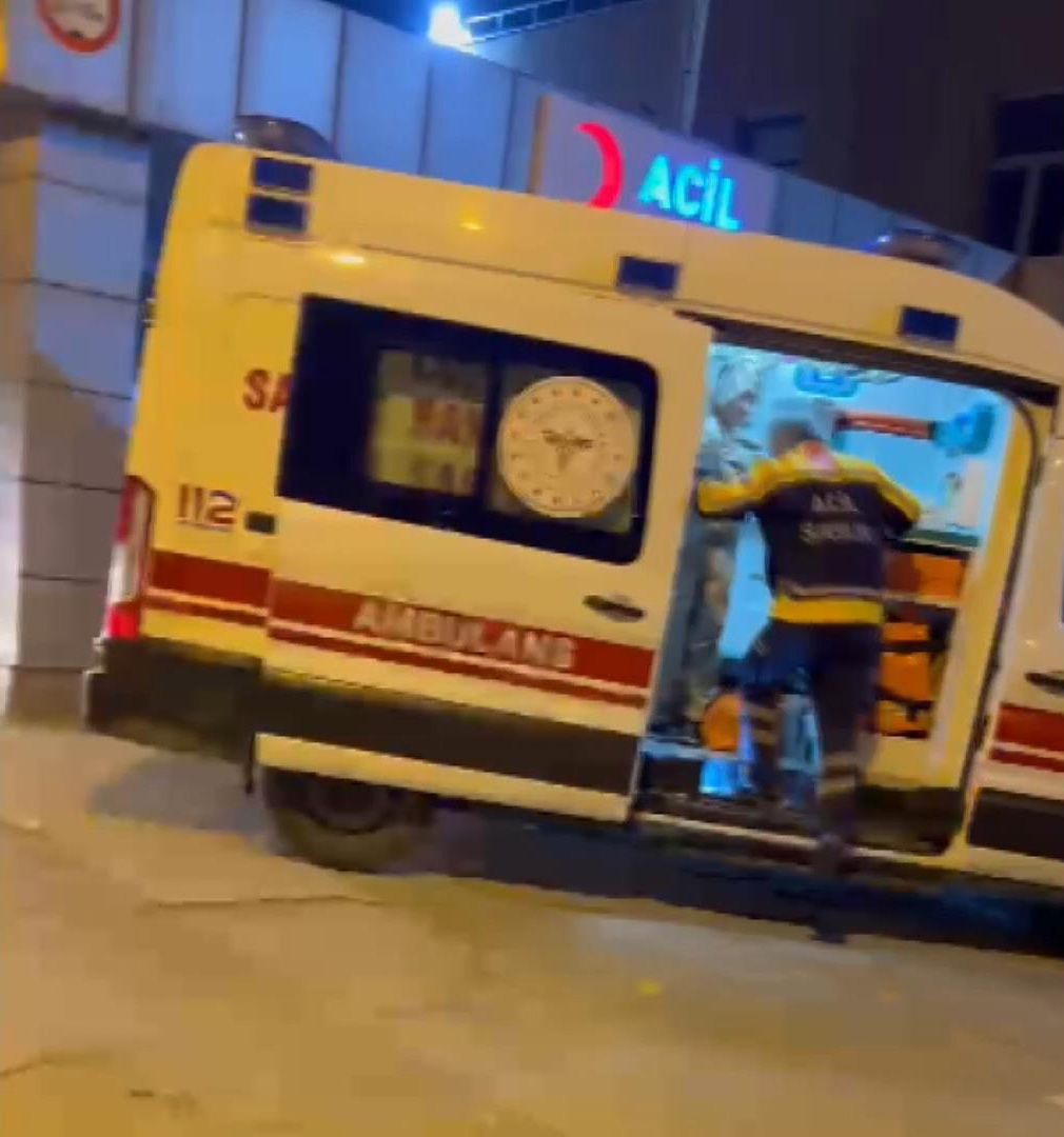 Hastanede alarm! Avcılar'da acil servis kapatıldı: 2 işçiden yayılan belirtiler diğer hastalarda da görüldü 4