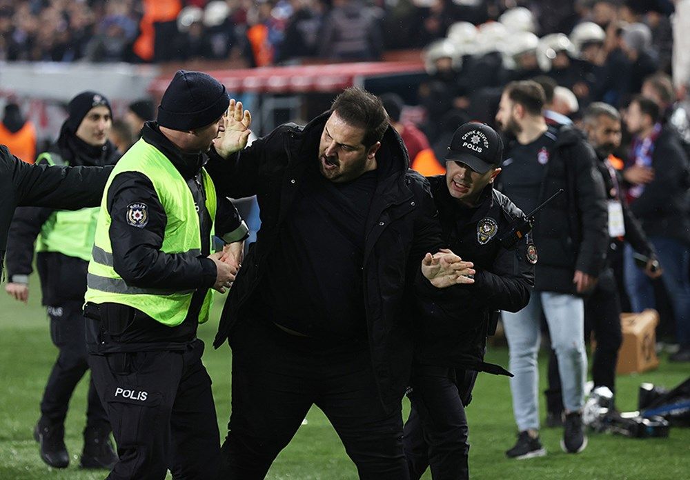 Trabzon'da çarşı pazar karıştı, kıyamet koptu! İşte kare kare o anlar... 13
