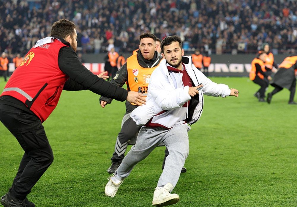 Trabzon'da çarşı pazar karıştı, kıyamet koptu! İşte kare kare o anlar... 34
