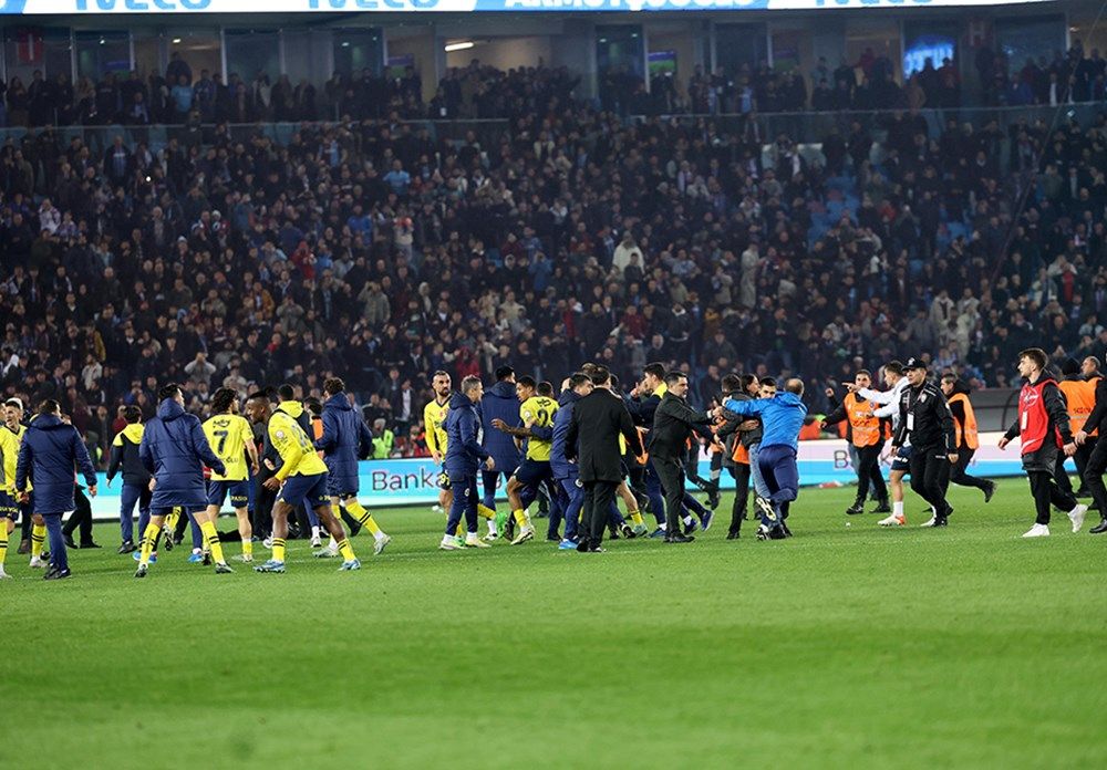 Trabzon'da çarşı pazar karıştı, kıyamet koptu! İşte kare kare o anlar... 40