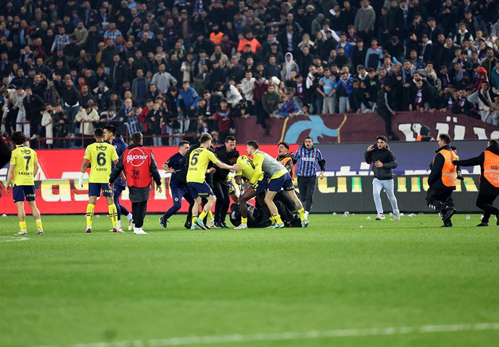 Trabzon'da çarşı pazar karıştı, kıyamet koptu! İşte kare kare o anlar... 42