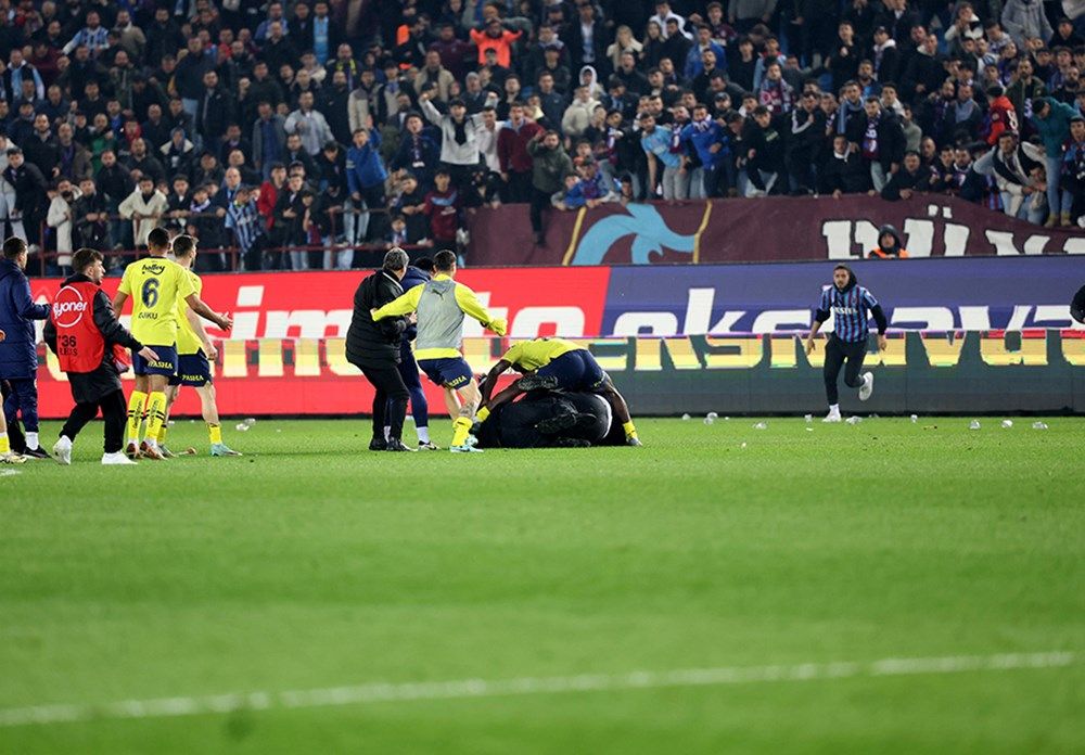 Trabzon'da çarşı pazar karıştı, kıyamet koptu! İşte kare kare o anlar... 46