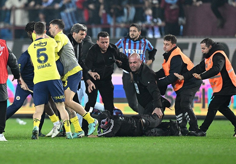 Trabzon'da çarşı pazar karıştı, kıyamet koptu! İşte kare kare o anlar... 5
