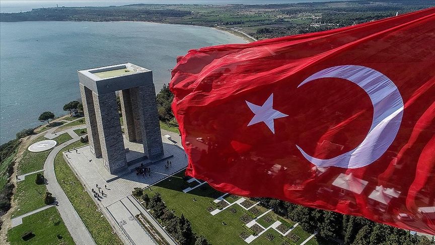Ünlülerden 18 Mart Çanakkale Deniz Zaferi'nin 109. yıl dönümünde peş peşe paylaşım! 1