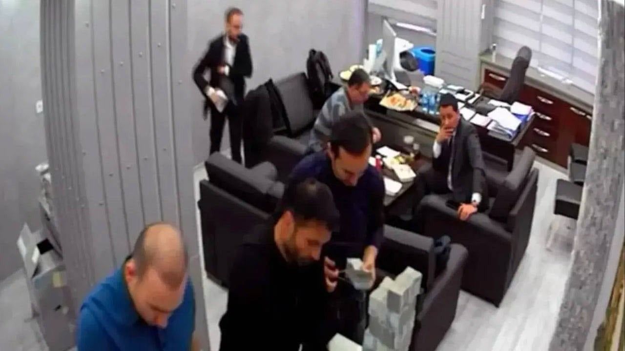 Sosyal medyadaki ‘para sayma’ görüntülerine ilişkin Canan Kaftancıoğlu ifadeye çağrıldı 2