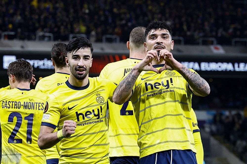 Avrupa kupalarında bu senenin en iyi takımları açıklandı: Fenerbahçe, Arsenal, Barcelona ve Milan gibi devleri sollayarak geride bıraktı! 7