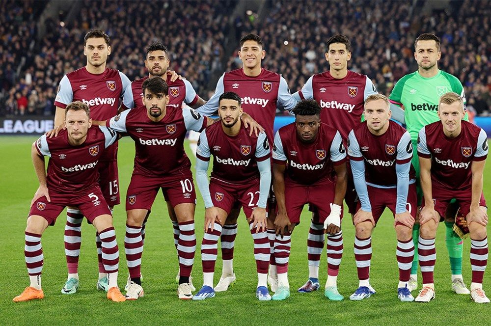 Avrupa kupalarında bu senenin en iyi takımları açıklandı: Fenerbahçe, Arsenal, Barcelona ve Milan gibi devleri sollayarak geride bıraktı! 16