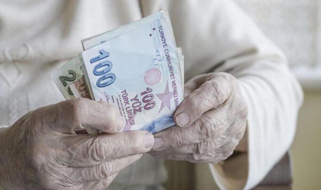 Emekliler dikkat, süre uzadı! Bankalar promosyonda rakamları güncellendi 8