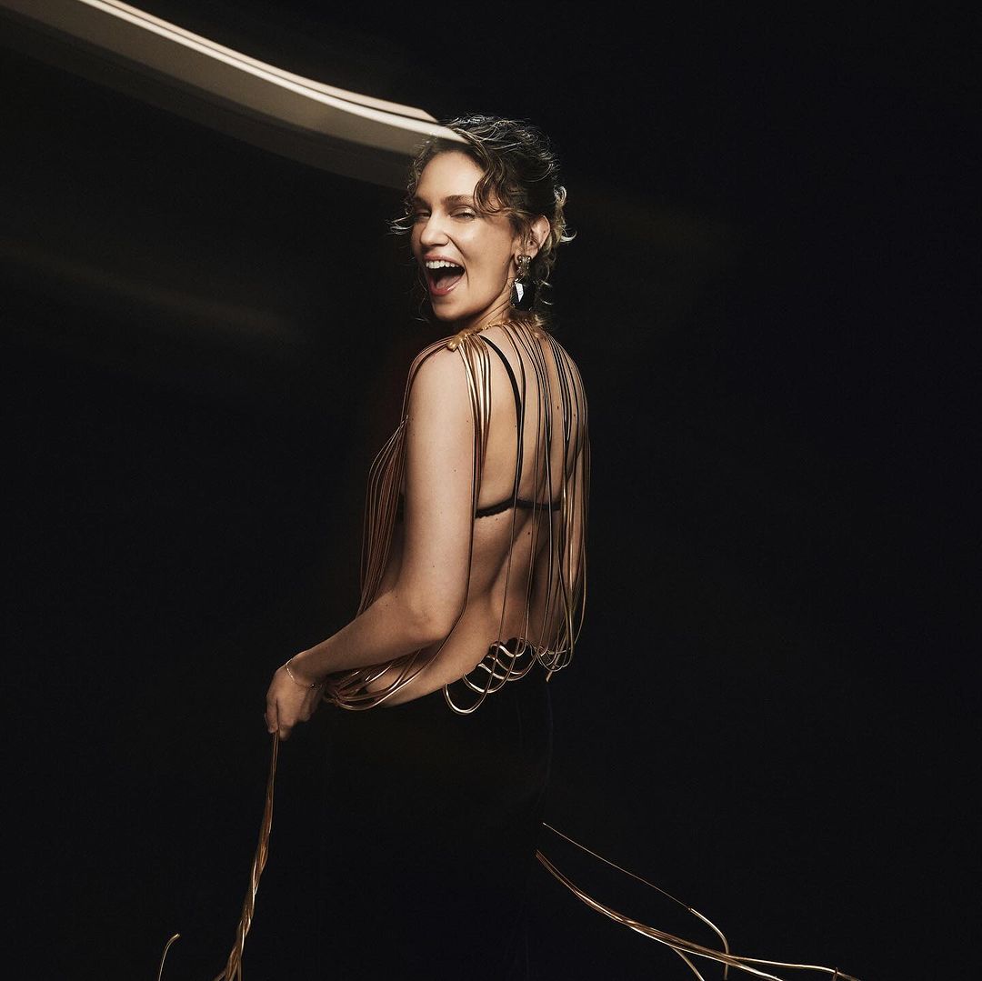 Farah Zeynep Abdullah'tan oryantal şov! Dansıyla ve tarzıyla sosyal medyayı salladı 2