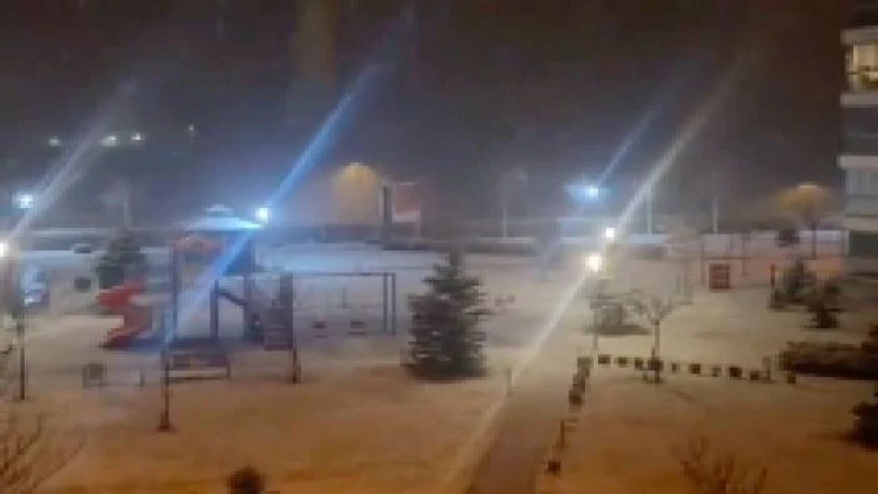 21 Mart 2024 Meteoroloji'den yurt genelinde yağmur ve kar uyarısı geldi! O illerde yaşayanlar dikkat! 5