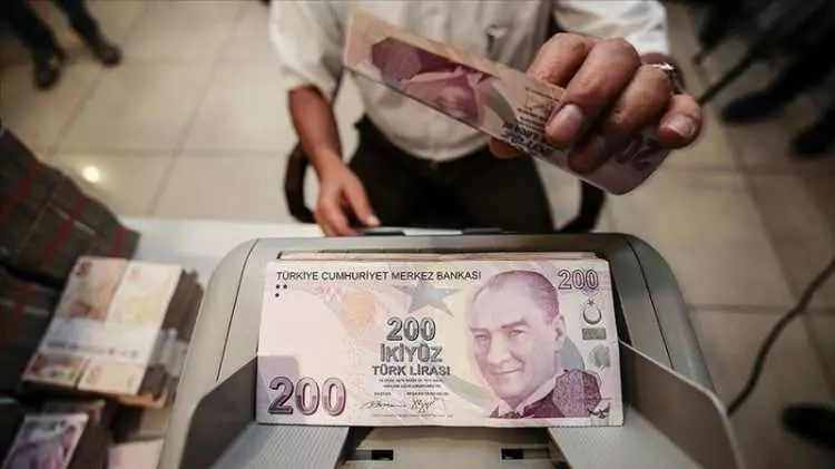 Bankalar vites yükseltti, rakamlar güncellendi! İşte emekliye en yüksek promosyonu veren bankalar... 2