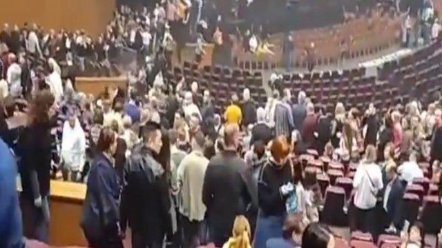 Moskova'daki saldırıda 15 yaşındaki İslam Halilov detayı... En az 100 kişinin hayatını kurtardı! 5