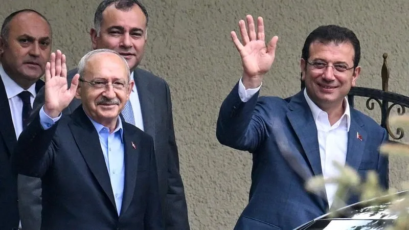 CHP kurultayında Ekrem İmamoğlu'ndan Kemal Kılıçdaroğlu'na görülmemiş şantaj! Nuray Başaran aylar sonra o onları anlattı: Küfürler havada uçtu... 6
