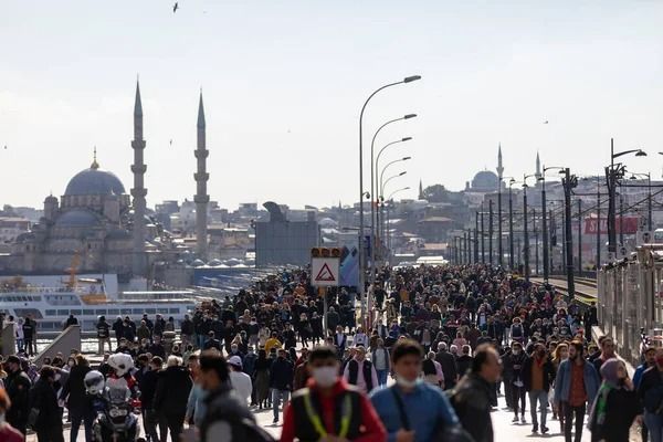 Prof. Dr. Ahmet Ercan: İstanbullular yaşayan ölülerdir 4