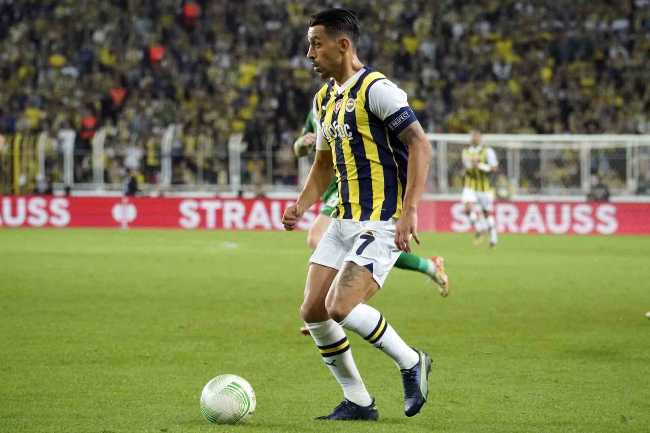 Fenerbahçe'de ayrılık! İrfan Can Kahveci sezon sonunda takıma veda ediyor: Yeni adresi belli oldu 3