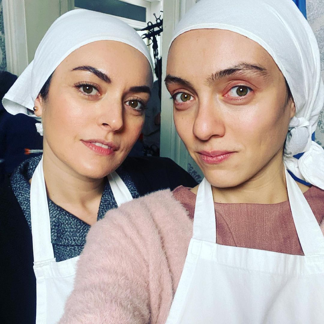 Merve Dizdar yakın arkadaşı Ezgi Mola'nın doğum gününü o karelerle kutladı 6