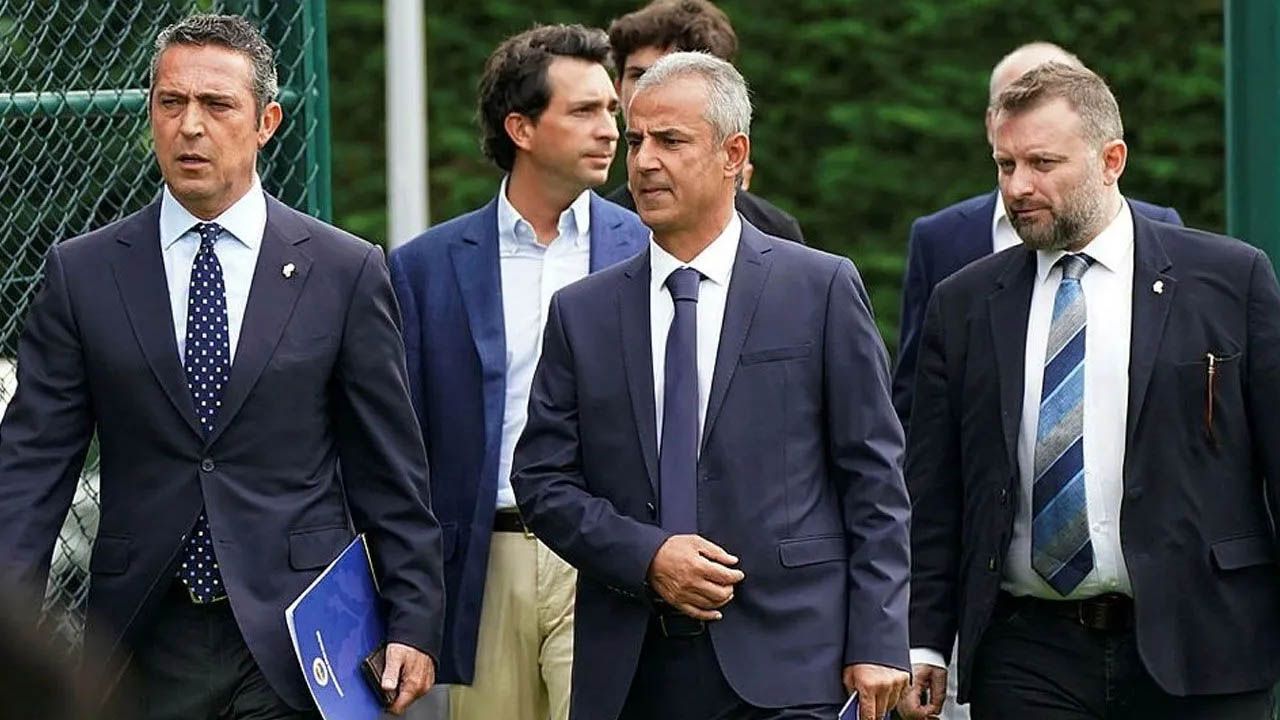 Fenerbahçe'de şok teklif: "Madem Avrupa maçımıza rağmen ertelemeyi kabul etmediler, Galatasaray ile oynanacak Süper Kupa finaline çıkmayalım" 2